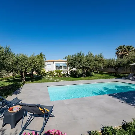 Вилла Virginia - Relax And Private Pool *