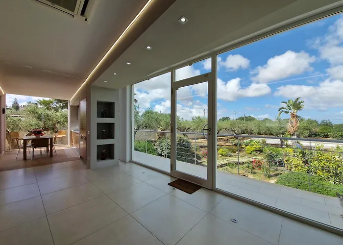 Virginia - Relax And Private Pool Villa Paceco