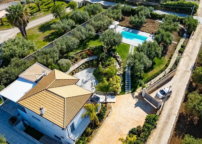 Virginia - Relax And Private Pool Villa *