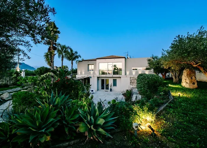 Virginia - Relax And Private Pool Villa